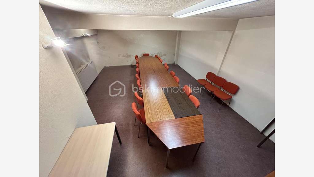 ENSEMBLE IMMOBILIER - BUREAU OU HABITATION -