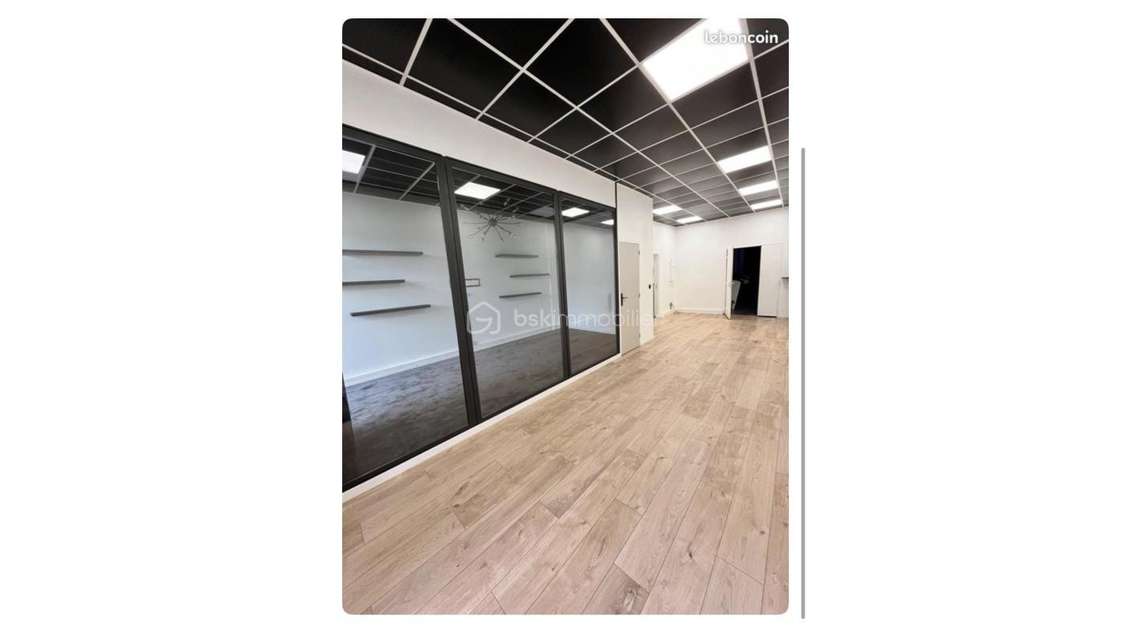 Vente bureaux 51.5m² rénovés Aix en pce les Milles