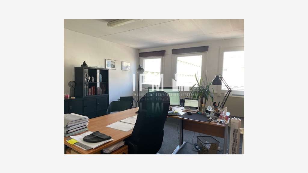 Bureaux à vendre 193m² Encagnane 13090 AIX