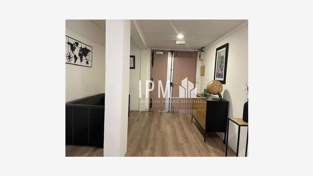 Bureaux à vendre 193m² Encagnane 13090 AIX