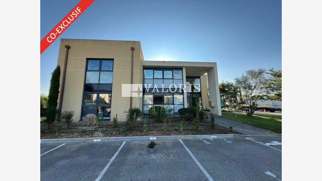 Bureaux 261m² à vendre au coeur de l'Arbois