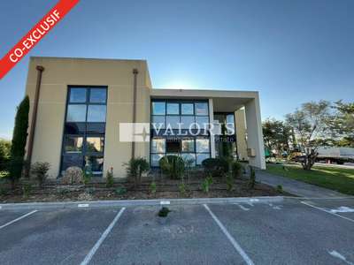 Bureaux 261m² à vendre au coeur de l'Arbois