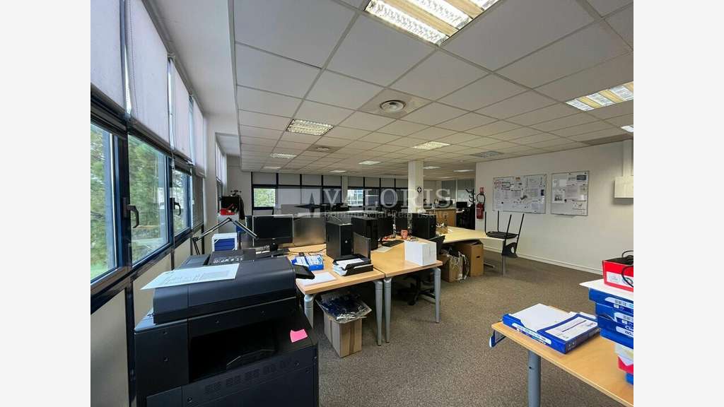 Bureaux 300m² R+2 à vendre ZI des Milles
