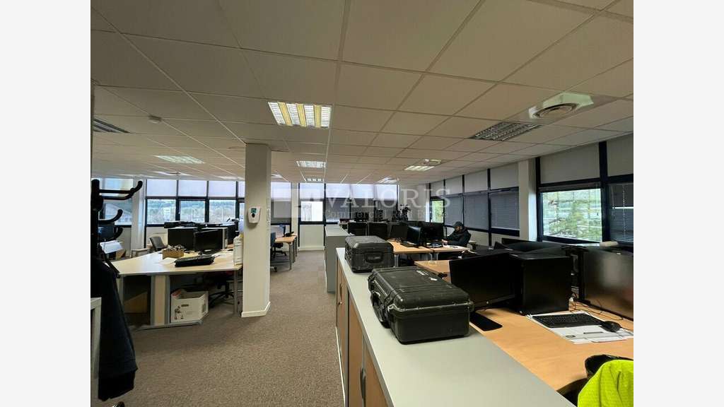 Bureaux 300m² R+2 à vendre ZI des Milles