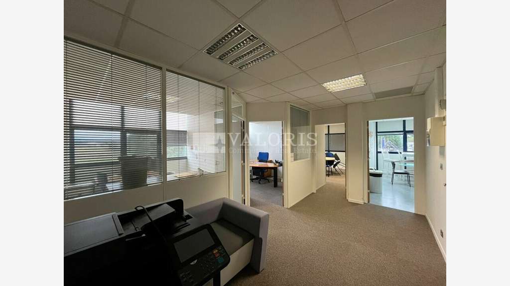Bureaux 300m² R+2 à vendre ZI des Milles