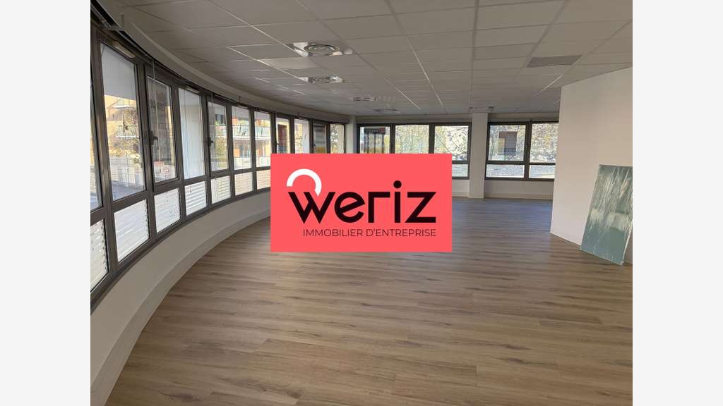 AV bureaux 185m² centre-village Aix-en-Provence