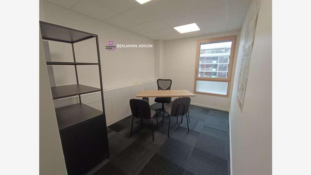 Vente bureaux 102m² à Aix les Bains