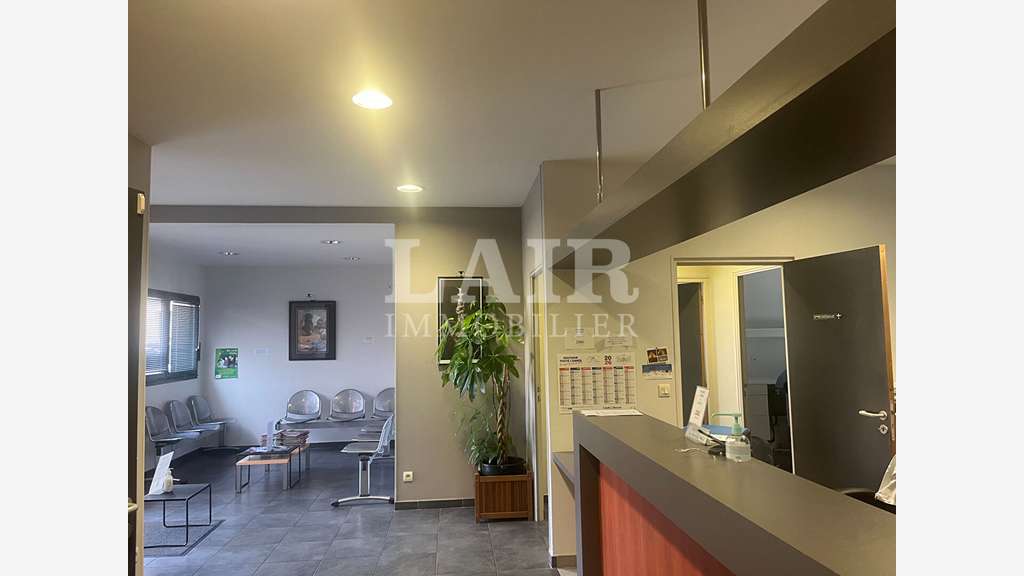 À louer bureaux 105m²  à Alençon en Zone ZFU