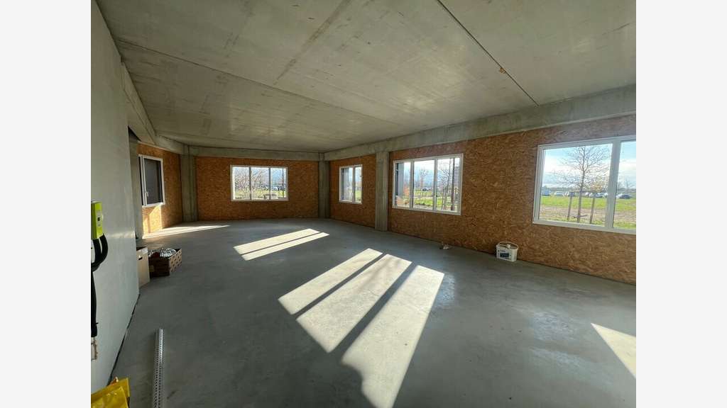 Vente bureaux zone de Rovaltain à Alixan
