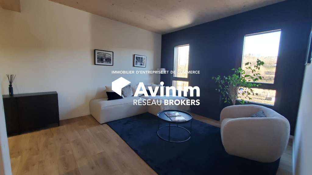 À VENDRE – Bureaux de standing – Axe Annecy / Genè