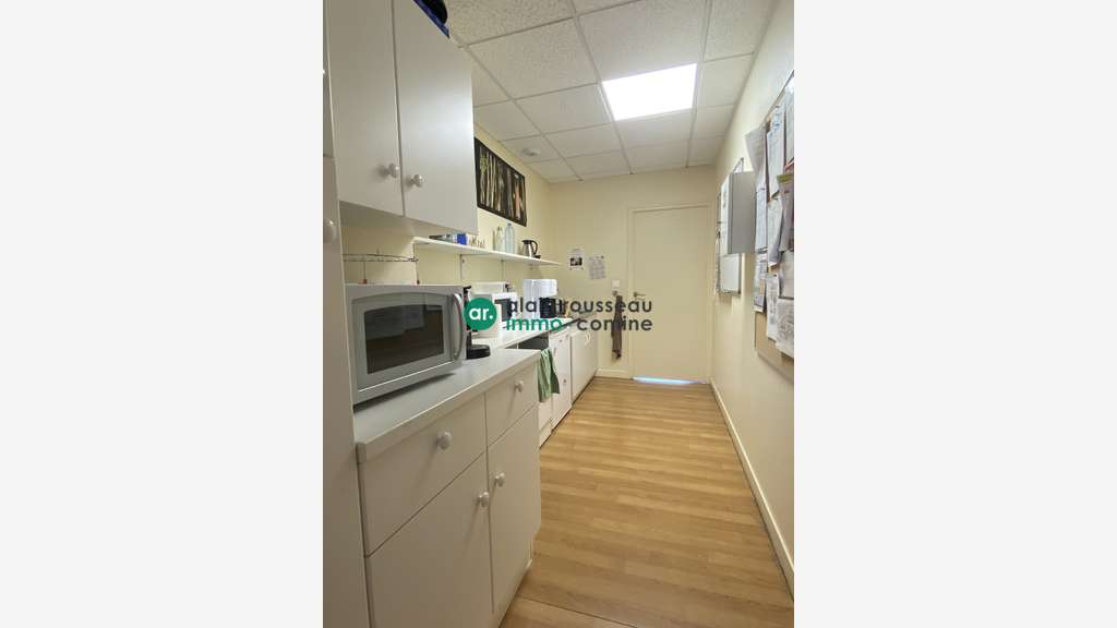 A vendre bureaux 330m² secteur Lac de Maine