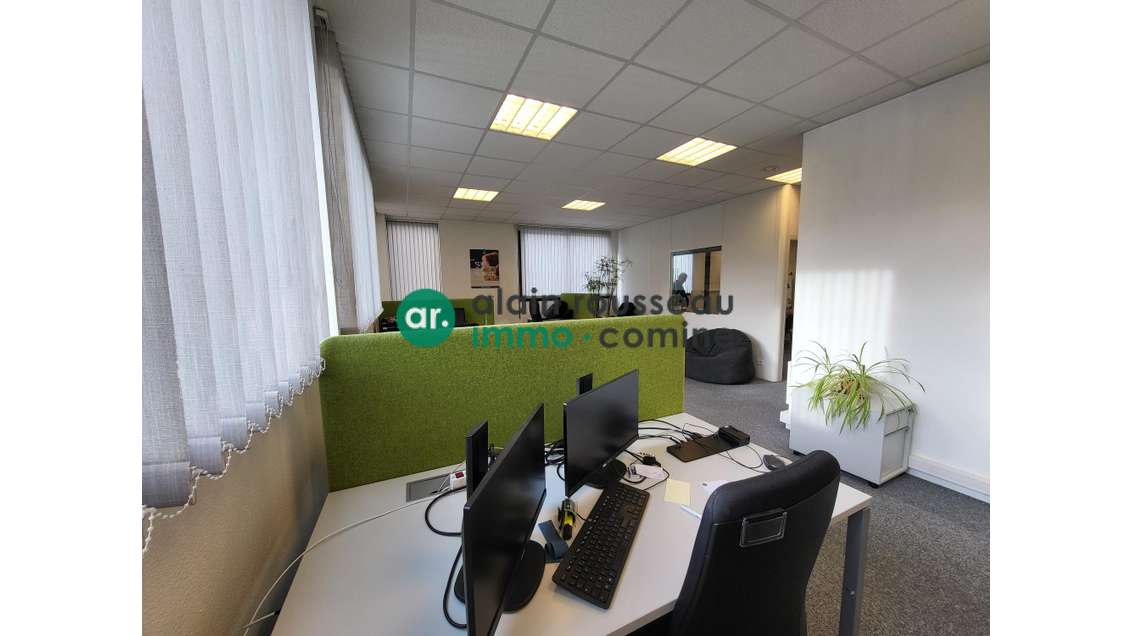 A vendre bureaux 82m² RDC Angers Ouest