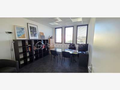 Vente bureaux de 289m² à Angers Orgemont