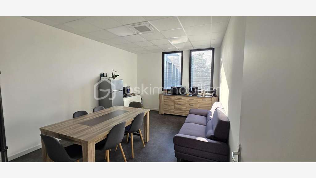 Vente bureaux de 289m² à Angers Orgemont