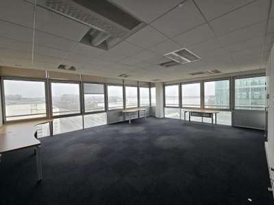 Plateaux de bureaux 920m² à vendre Angers St Serge