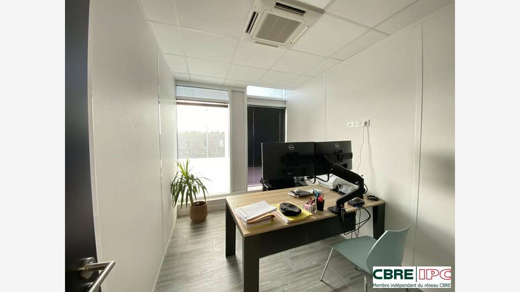 Vente bureaux occupés R+2 Bld du BAB à Anglet