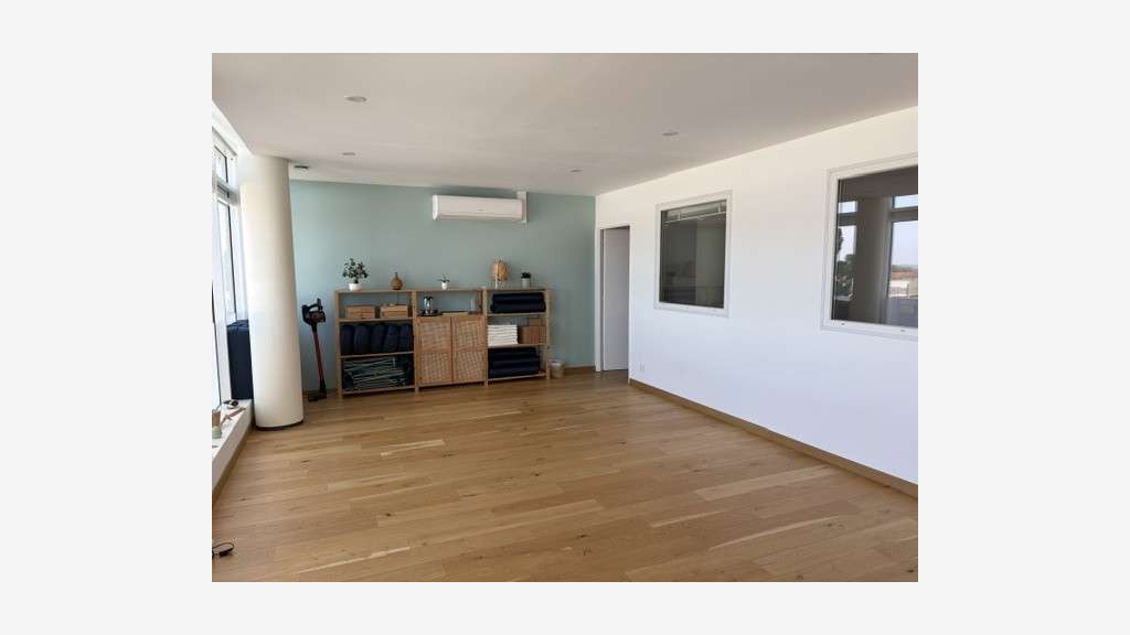 Bureaux lumineux terrasse dernier étage à Anglet