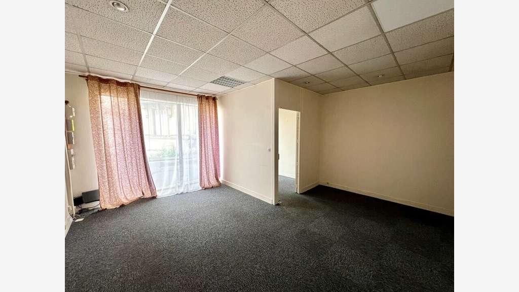 Bureaux 55m² à vendre à Angoulême la Bussatte