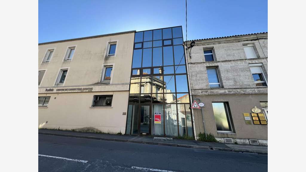 Bureaux 55m² à vendre à Angoulême la Bussatte