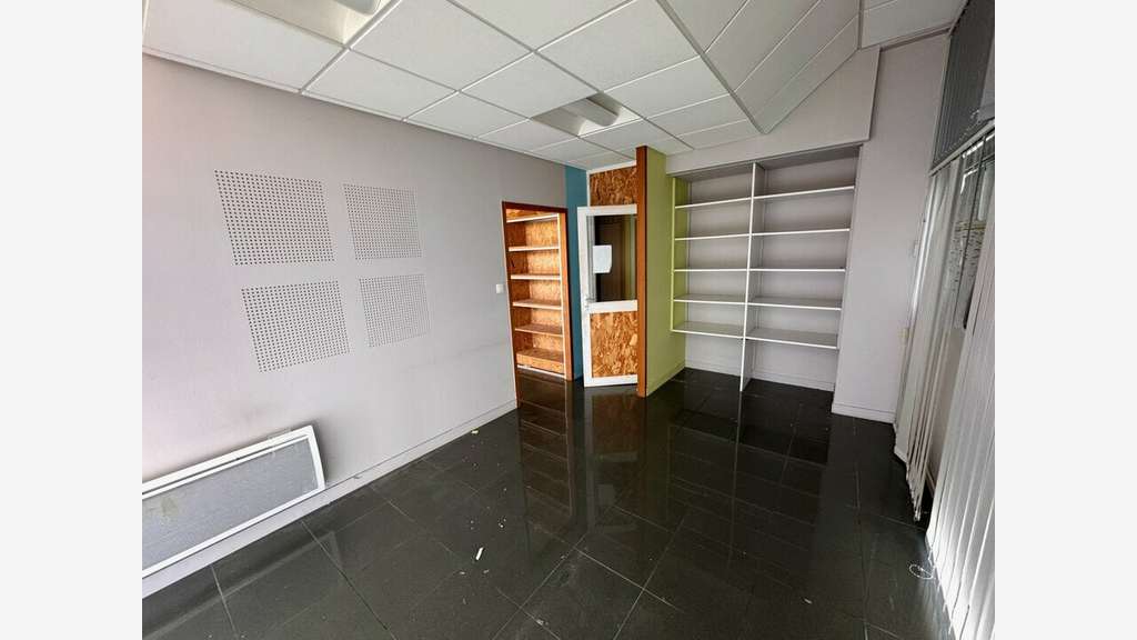 Bureaux 412m² à vendre à Angoulême 