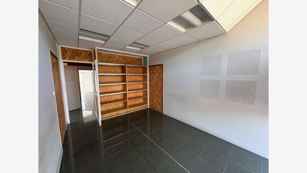Bureaux 412m² à vendre à Angoulême 