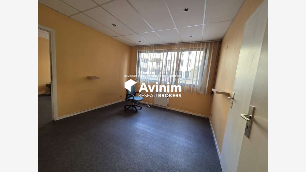 Local 214m² à vendre sur axe majeur d’Annecy