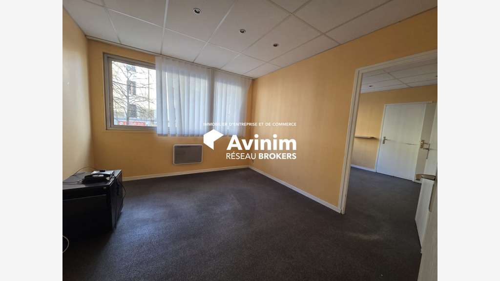 Local 214m² à vendre sur axe majeur d’Annecy