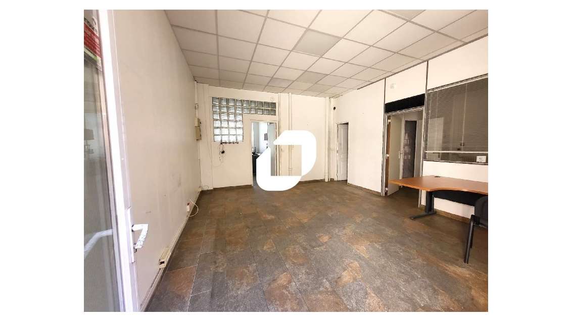 Vente Bureaux 55m² Arcueil
