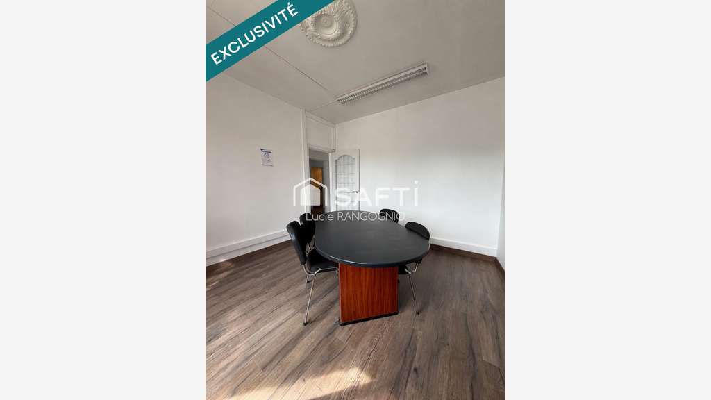 Bureaux ou Commerces en plein centre-ville !