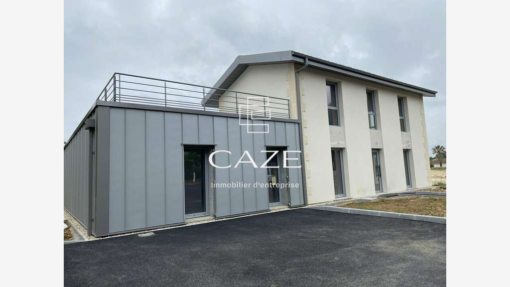 Local 234m² à vendre à Artigues Près Bordeaux N89