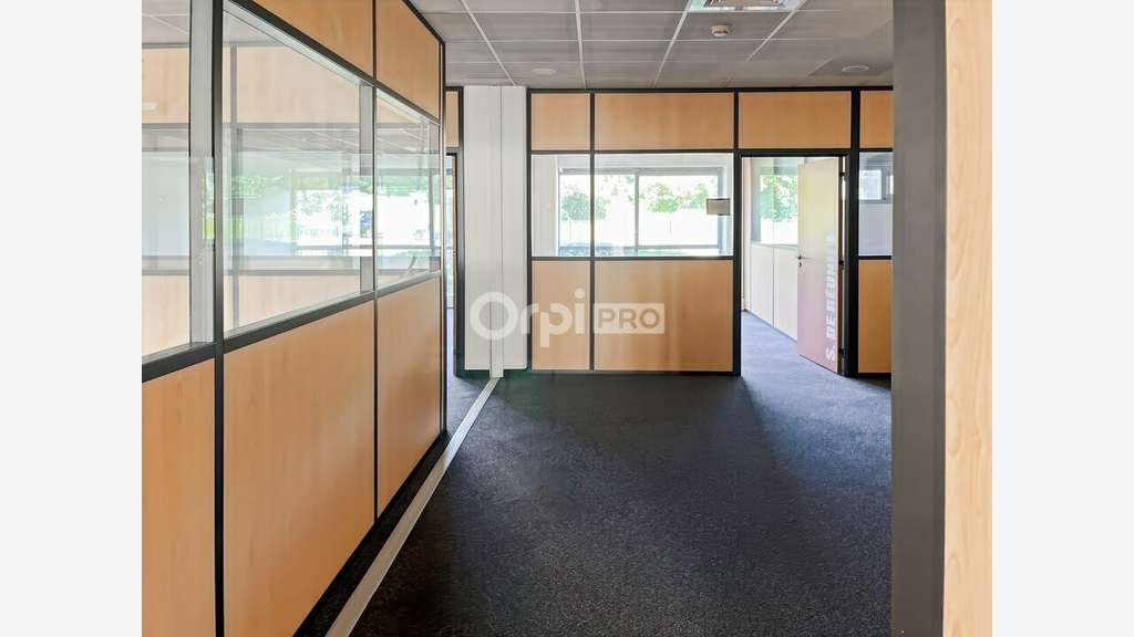 Bureaux d'exception de 560m² à vendre à Aubagne