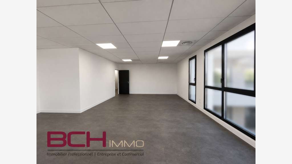 Vente bureau neufs 53m² lumineux accès PMR Aubagne