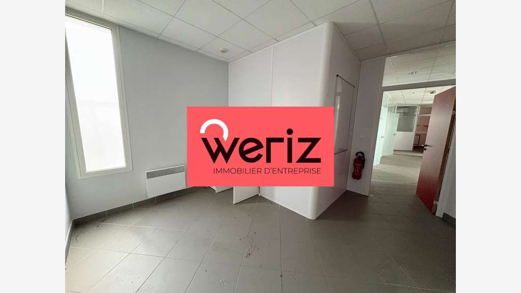 Location locaux médicaux PMR 125m² à Aubagne 