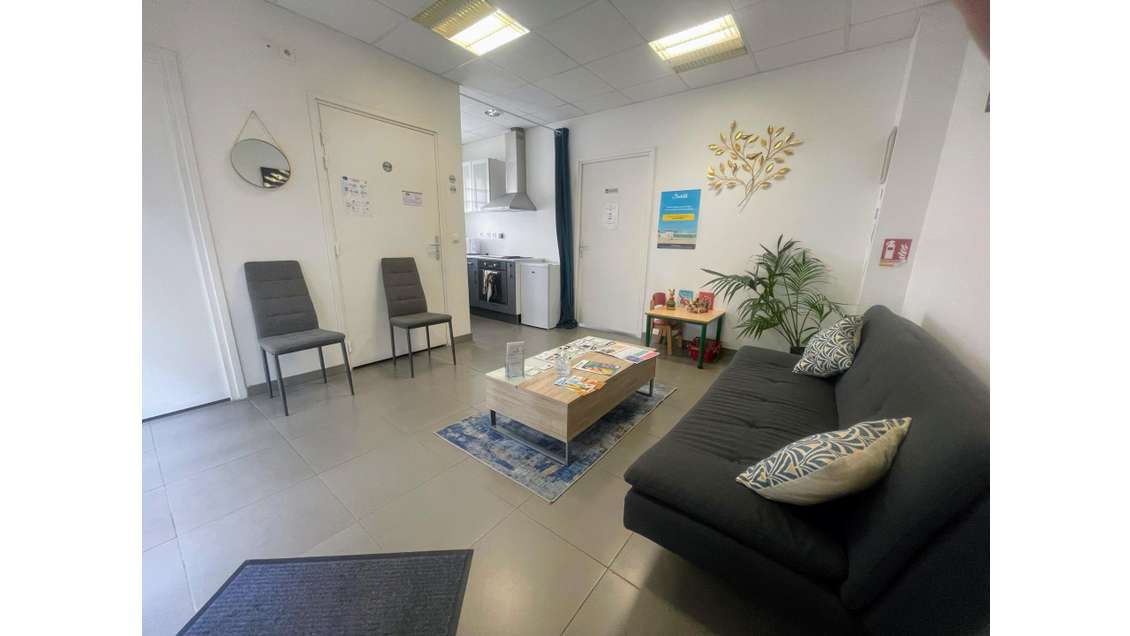 Vente local commercial 43m² à Aubergenville centre