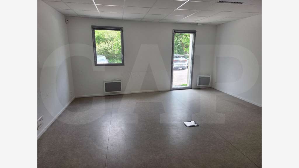 Vente bureaux 275m² à Auray Porte Océane