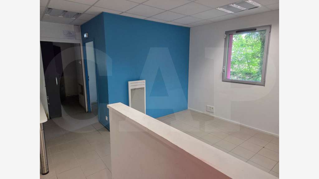 Vente bureaux 275m² à Auray Porte Océane
