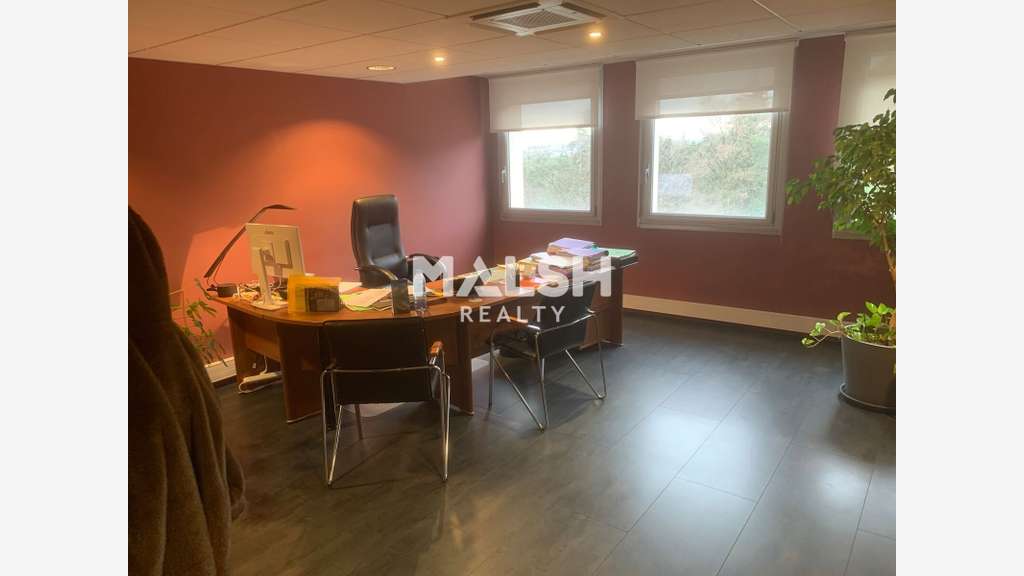 Bureaux en bon état à vendre 295m² à Bron
