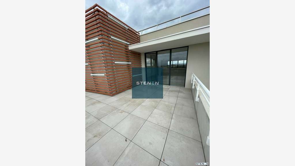 AV bureaux 112m² R+3 à Avignon ZAC Technopôle