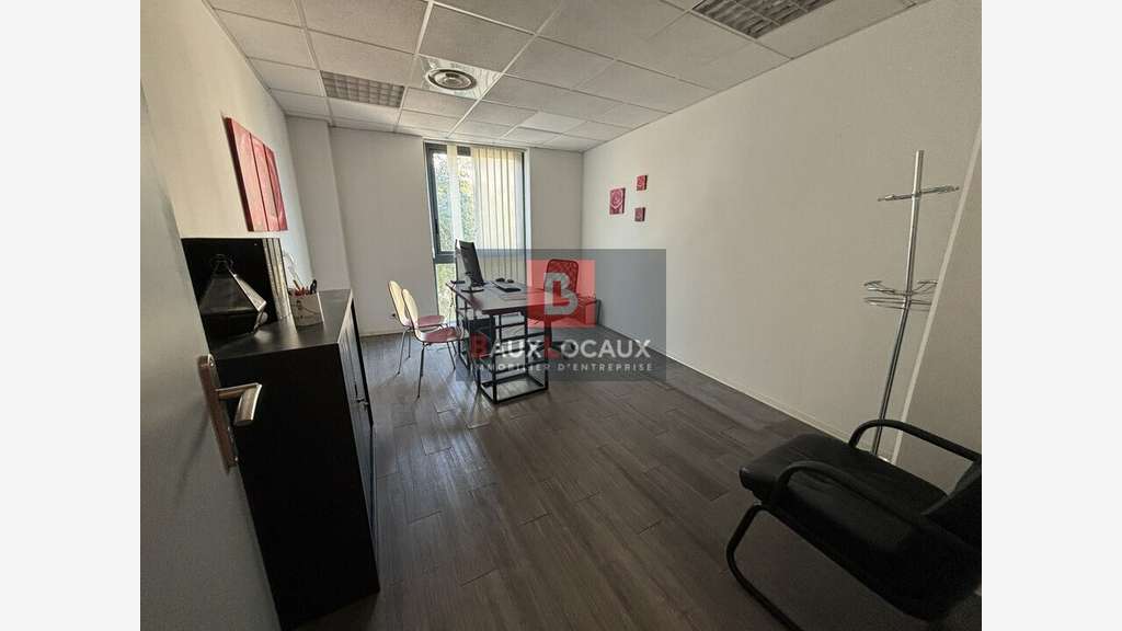Bureaux 160m² R+1 à vendre à Avignon
