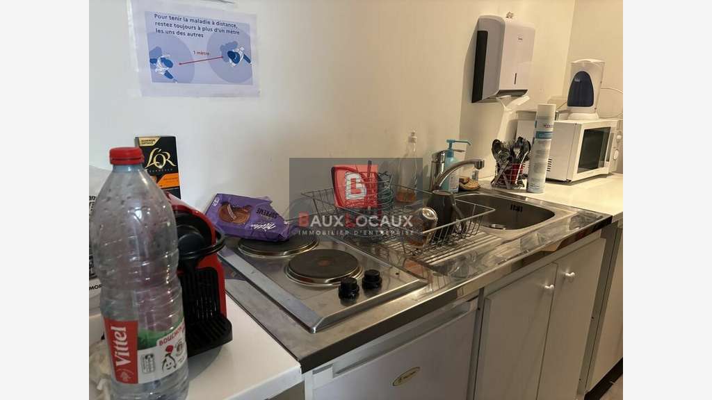 Bureaux 160m² R+1 à vendre à Avignon