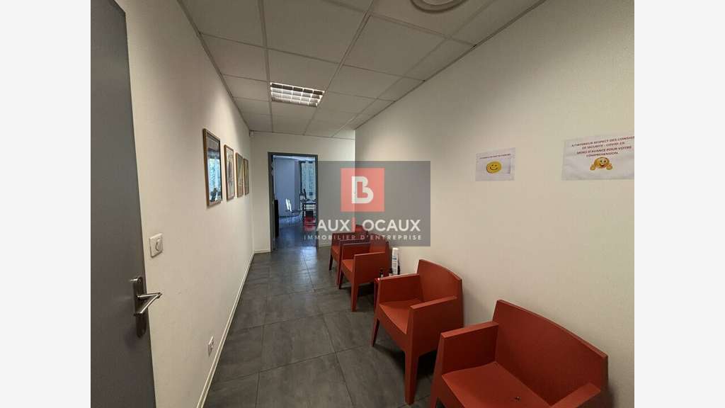 Bureaux 160m² R+1 à vendre à Avignon