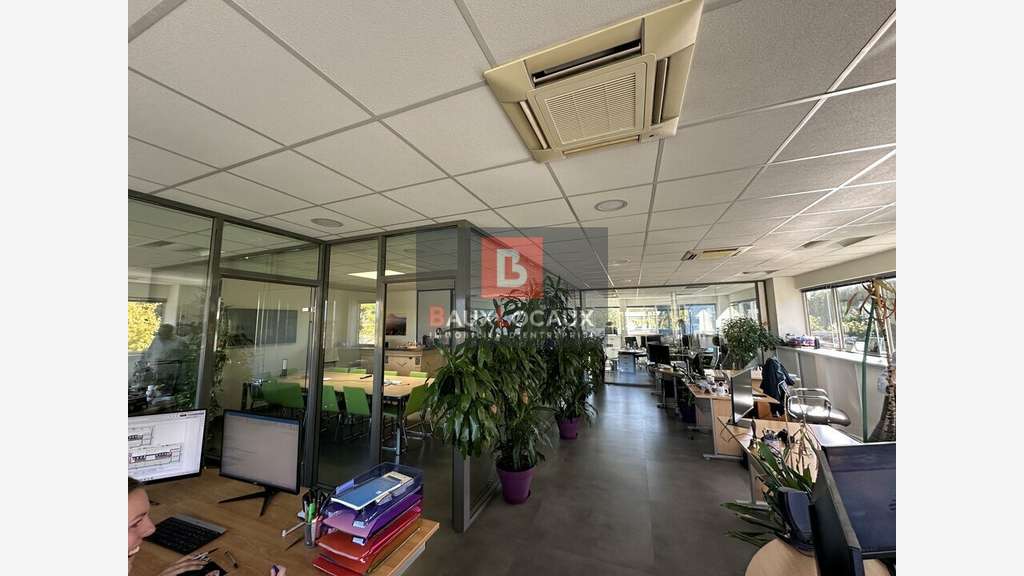 A vendre bureaux de 300m² Avignon Agroparc