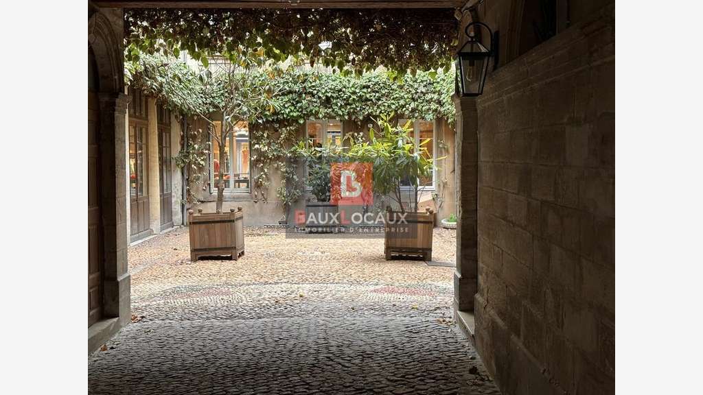 Bureaux à vendre environnement prestigieux Avignon