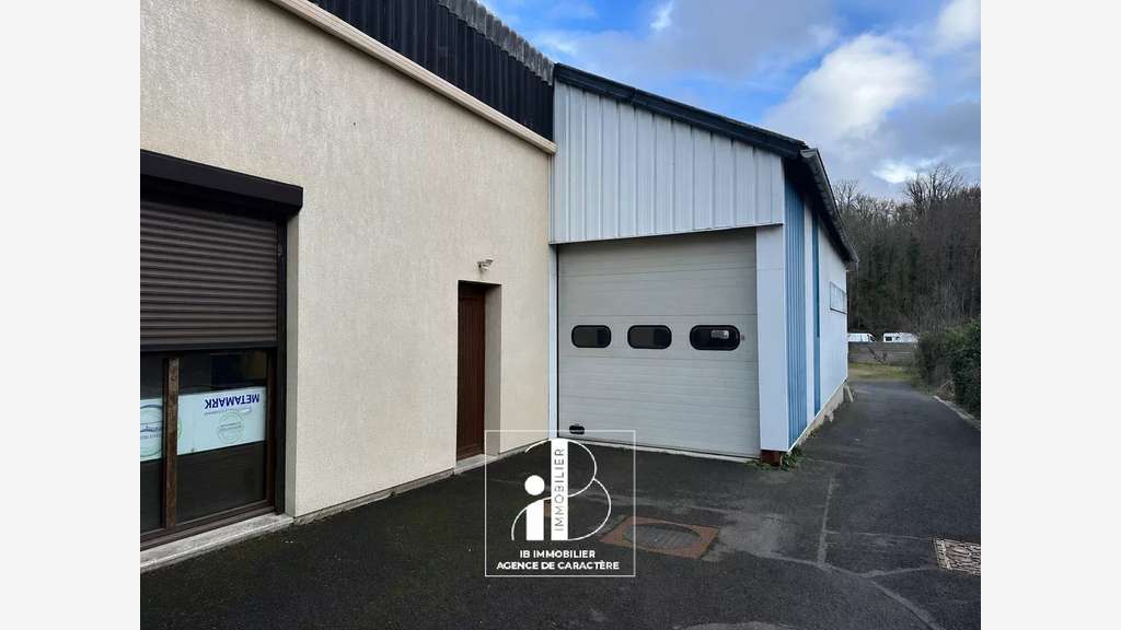 Vente immeuble de bureaux de 343m² à Avon