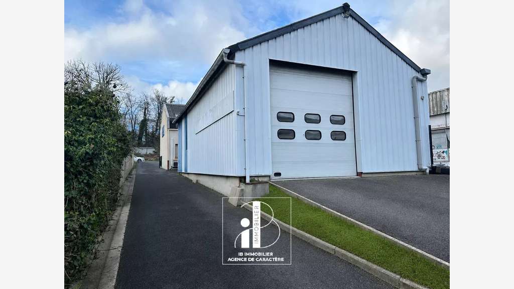 Vente immeuble de bureaux de 343m² à Avon