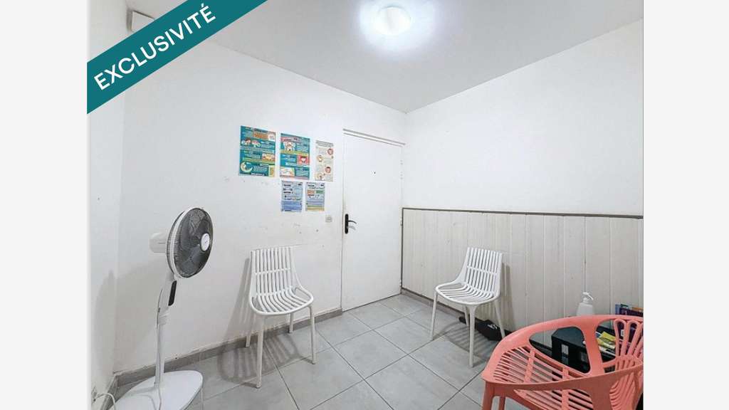 Vente local dans centre médical loué 40m² Moudong