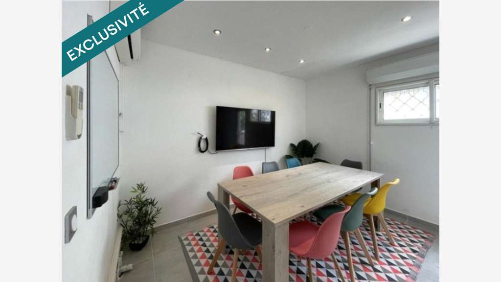 Vente local dans centre médical loué 40m² Moudong