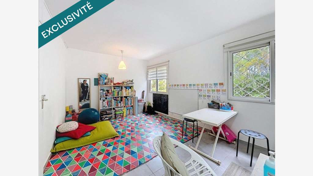Vente local dans centre médical loué 40m² Moudong