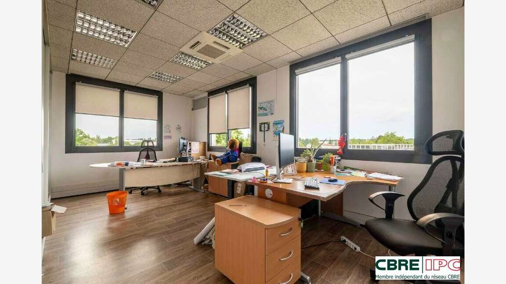 Vente bureaux de 335m² à Bayonne agglo