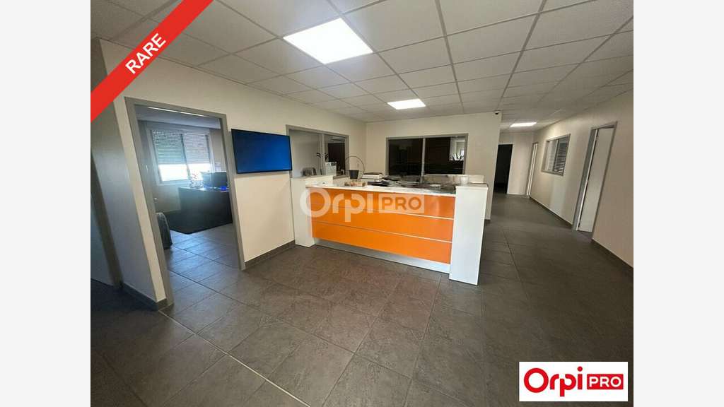 Bureau 300m² à vendre à Beaumont les Valence